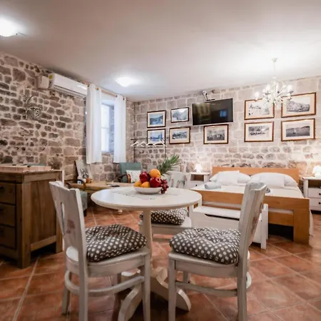 Apartment Lito *